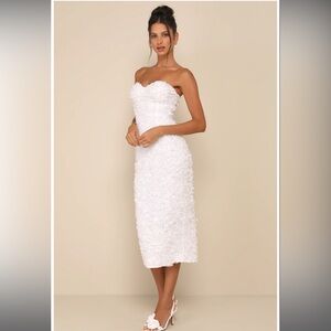 Gorgeous Mentality White 3D Floral Strapless Midi Dress